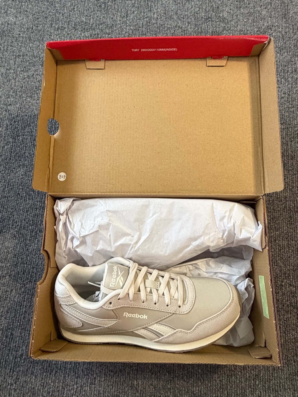 Reebok Glide Low Women's Sneakers Size 7 Stone Grey Chalk Running Shoes NWT